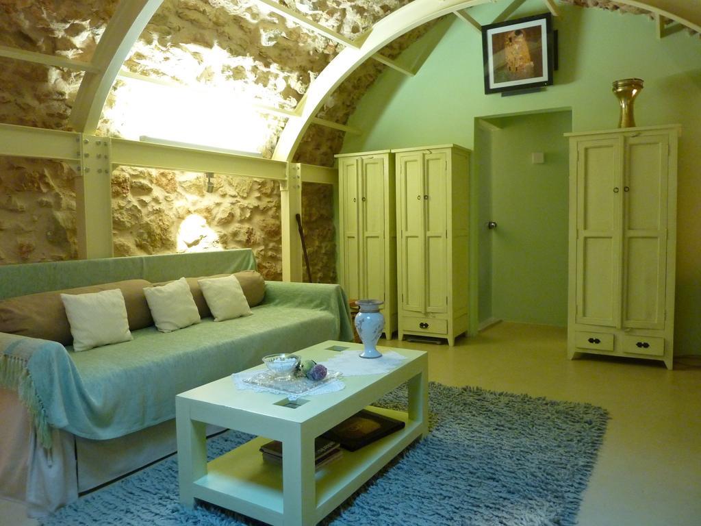 St. George Sykoussis Traditional Residence Άγιος Γεώργιος Συκούσης Δωμάτιο φωτογραφία
